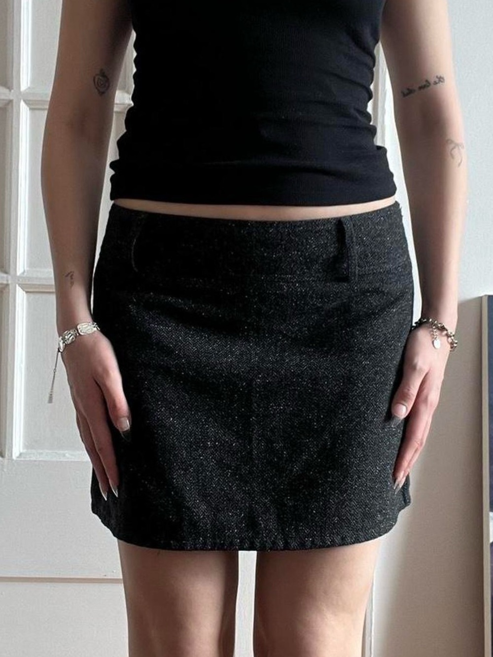 Size 7/8 Le Chateau Grey Mini Skirt